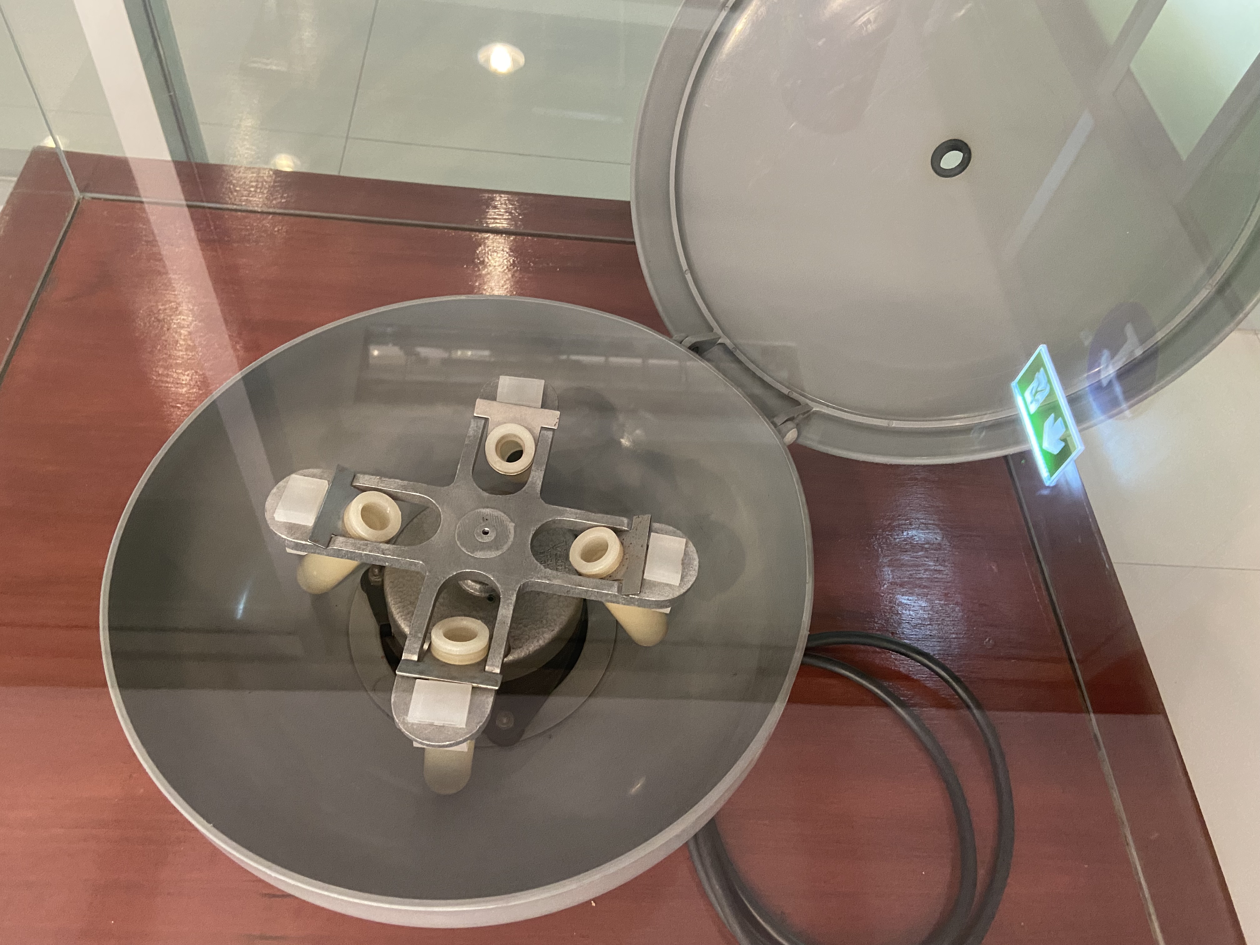 Centrifuge